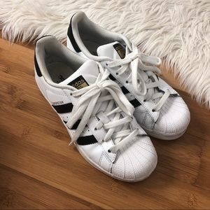 women's 5 adidas superstars in white & black